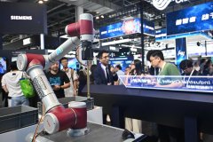 “更清晰地描绘雷暴单体的立体布局